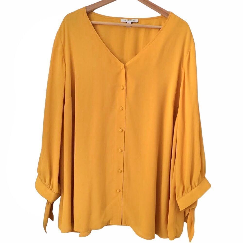 41 Hawthorn Long Sleeve Tie V-neck Front Button Blouse in Yellow Size 3X